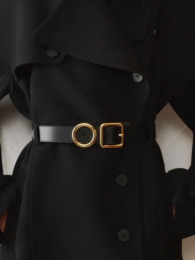 The Regalo belt Circle and square buckle belt The Regalo belt Circle and square buckle belt