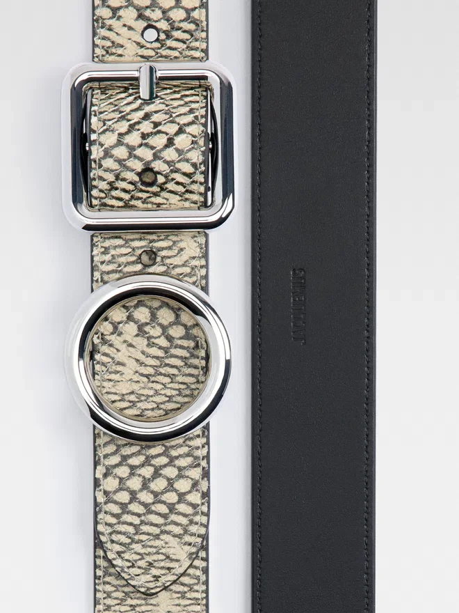The Regalo belt Circle and square buckle belt The Regalo belt Circle and square buckle belt