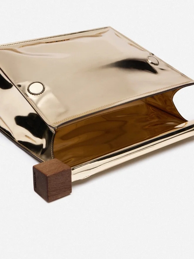 The Rond Carré clutch Take-away clutch The Rond Carré clutch Take-away clutch