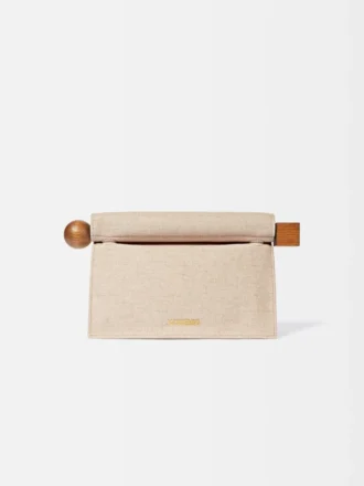 The Rond Carré clutch Take-out clutch