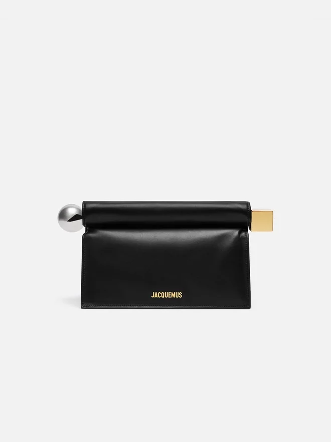 The Rond Carré clutch Take-out clutch The Rond Carré clutch Take-out clutch