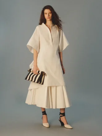 The Rond Carré clutch Take-out clutch