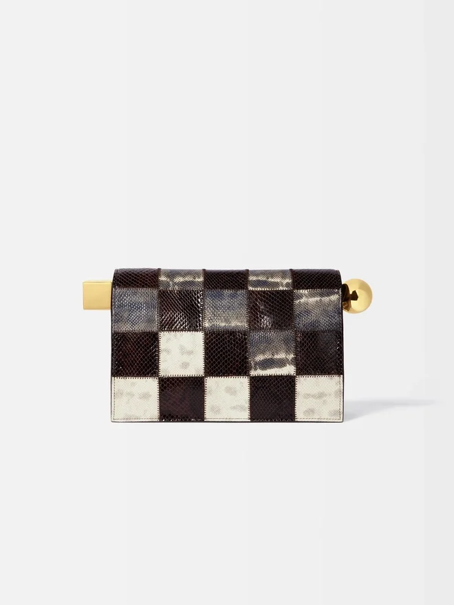The Rond Carré clutch Take-out clutch The Rond Carré clutch Take-out clutch