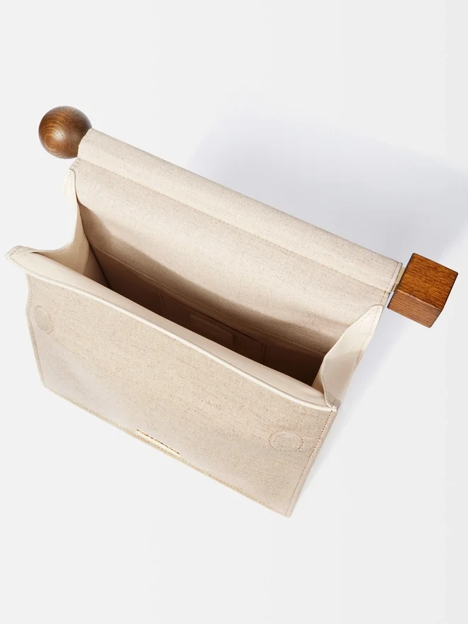 The Rond Carré clutch Take-out clutch The Rond Carré clutch Take-out clutch