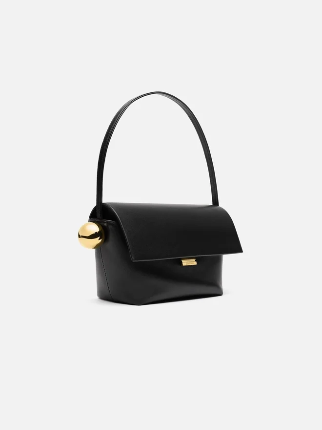 The Rond Carré Folded shoulder bag The Rond Carré Folded shoulder bag