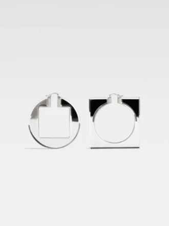 The Rond Carré hoops earrings Asymmetrical hoop earrings The Rond Carré hoops earrings Asymmetrical hoop earrings