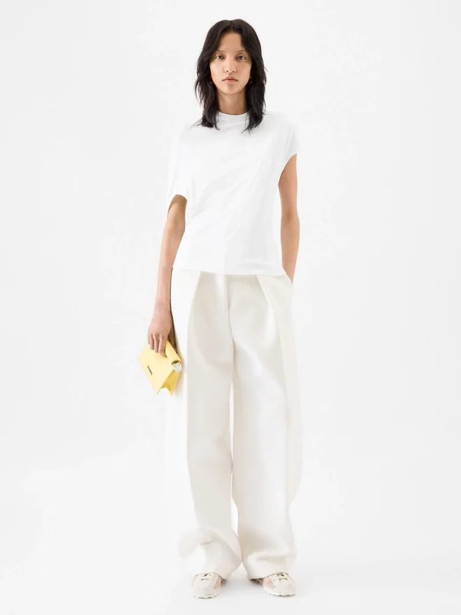 The Salerno t-shirt Open-back t-shirt The Salerno t-shirt Open-back t-shirt