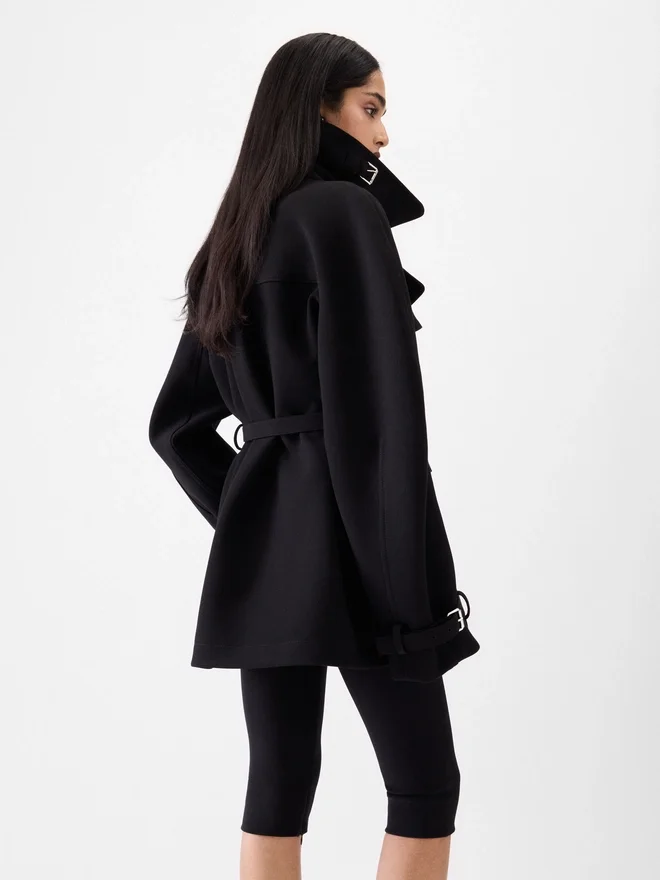 The short Ovalo trench coat Hourglass trench coat The short Ovalo trench coat Hourglass trench coat