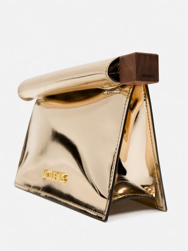 The small Rond Carré clutch Mini take-away pouch bag The small Rond Carré clutch Mini take-away pouch bag