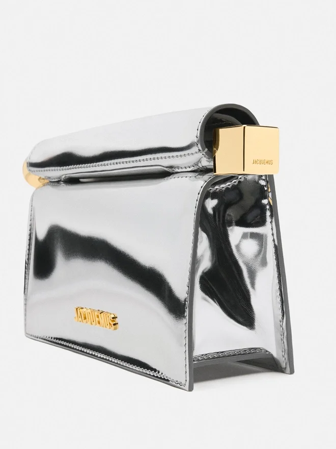 The small Rond Carré clutch Mini take-away pouch bag The small Rond Carré clutch Mini take-away pouch bag