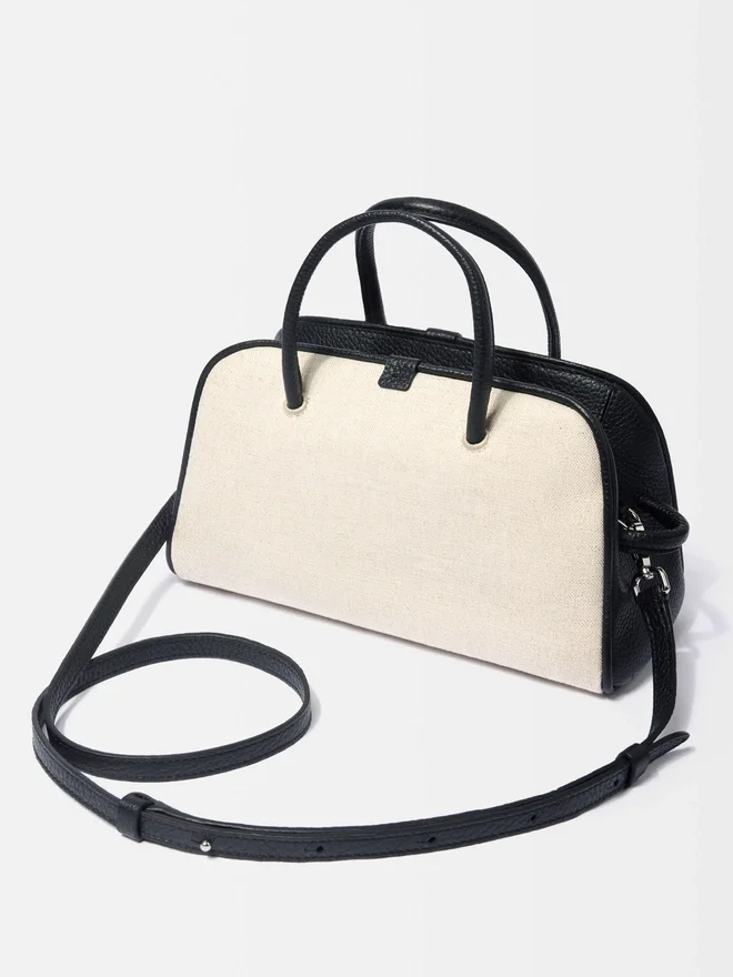 The small Turismo Small soft bowling bag The small Turismo Small soft bowling bag
