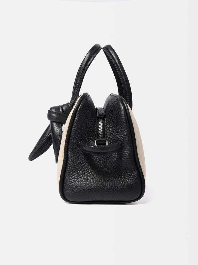 The small Turismo Small soft bowling bag The small Turismo Small soft bowling bag