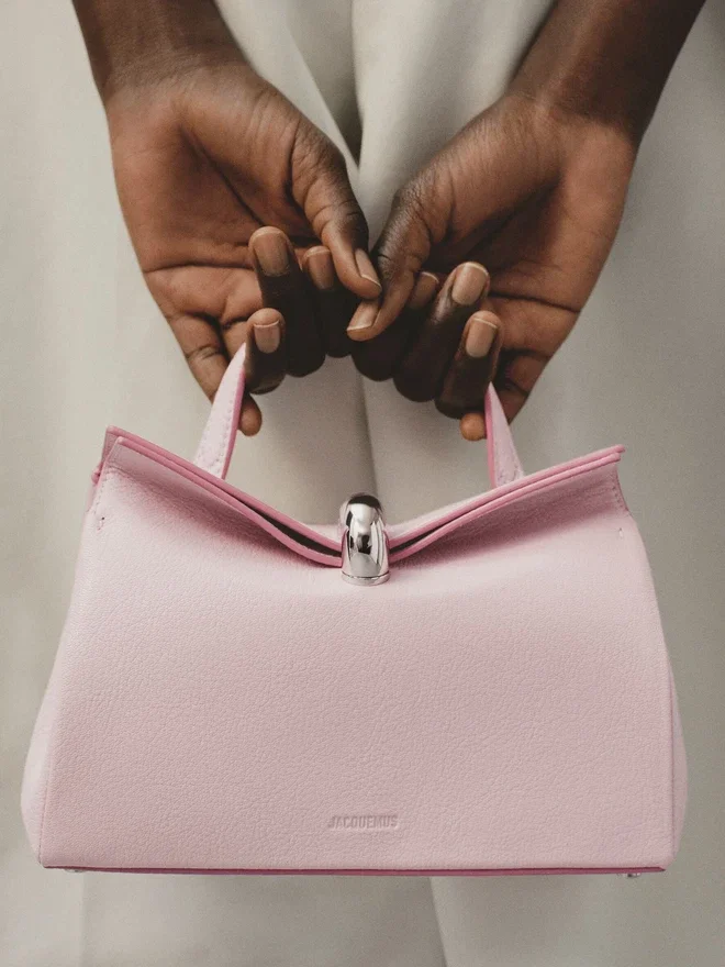 The small Valérie Small folded bag The small Valérie Small folded bag