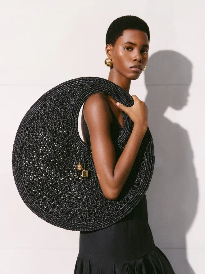 The Spiaggia round bag Raffia circle bag The Spiaggia round bag Raffia circle bag
