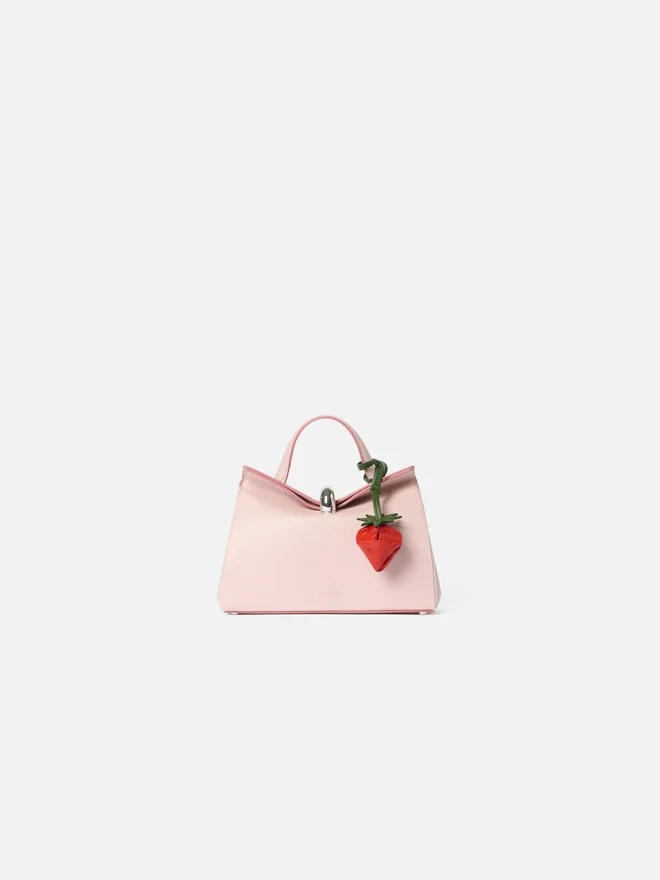 The strawberry Origami strawberry-shaped bag charm The strawberry Origami strawberry-shaped bag charm
