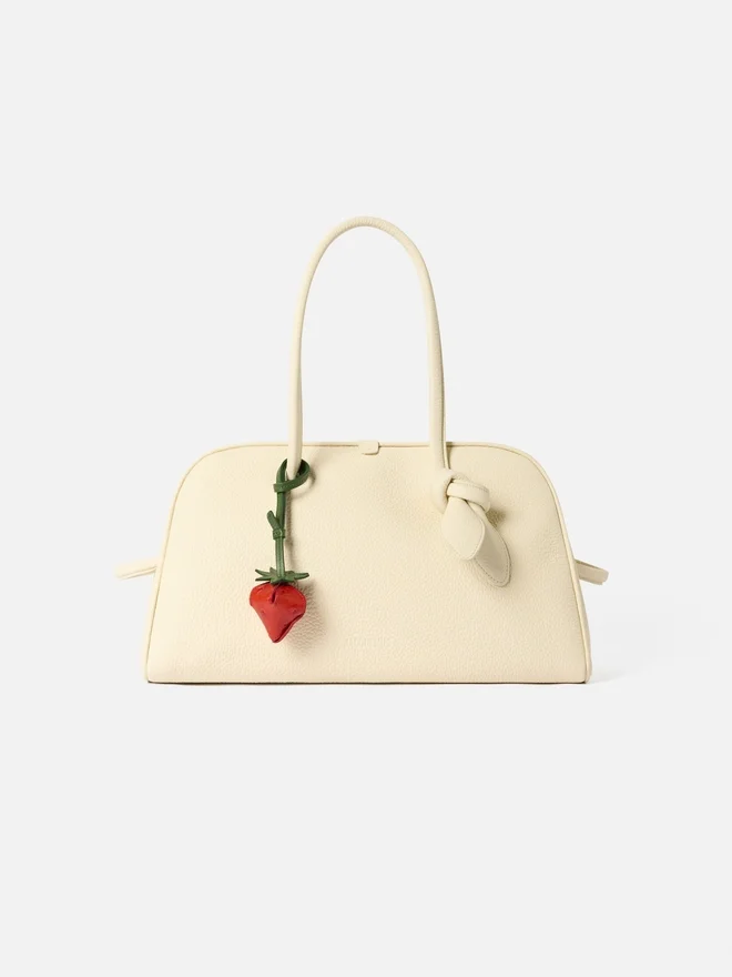 The strawberry Origami strawberry-shaped bag charm The strawberry Origami strawberry-shaped bag charm