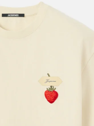 The strawberry t-shirt Logo t-shirt with strawberry patch