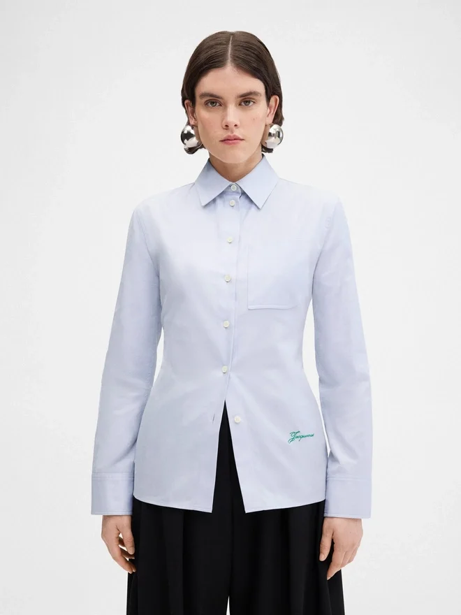 The suit shirt Open-back suit shirt The suit shirt Open-back suit shirt