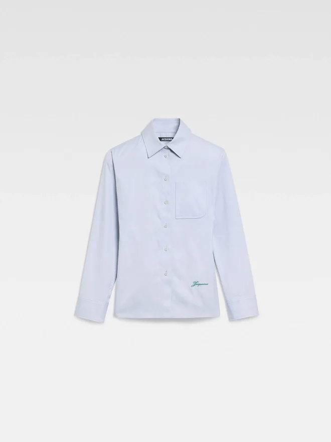 The suit shirt Open-back suit shirt The suit shirt Open-back suit shirt
