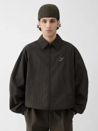 The windbreaker Windbreaker The windbreaker Windbreaker